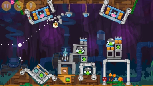 Angry Birds Classic (MOD, Unlimited Money) screenshot 2