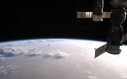 ISS Live Now: Live Earth View MOD screenshot 2