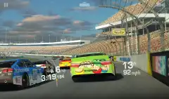 Real Racing 3 screenshot 4