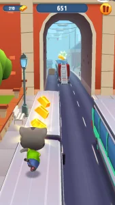 Talking Tom Gold Run (MOD, Unlimited Money) screenshot 6
